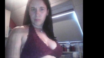 steffiimmergei2  26-10-2021 Horny Female